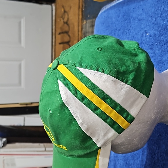 John deere hat - Picture 4 of 6